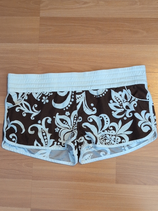 Roxy Pants - Roxy Women’s Floral Print Board Shorts in Brown and White